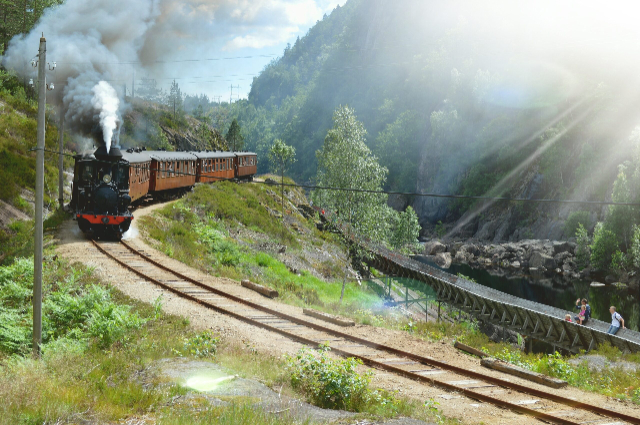 Setesdalsbanen - Venneslavegen 350 | Secret World Trip Planner