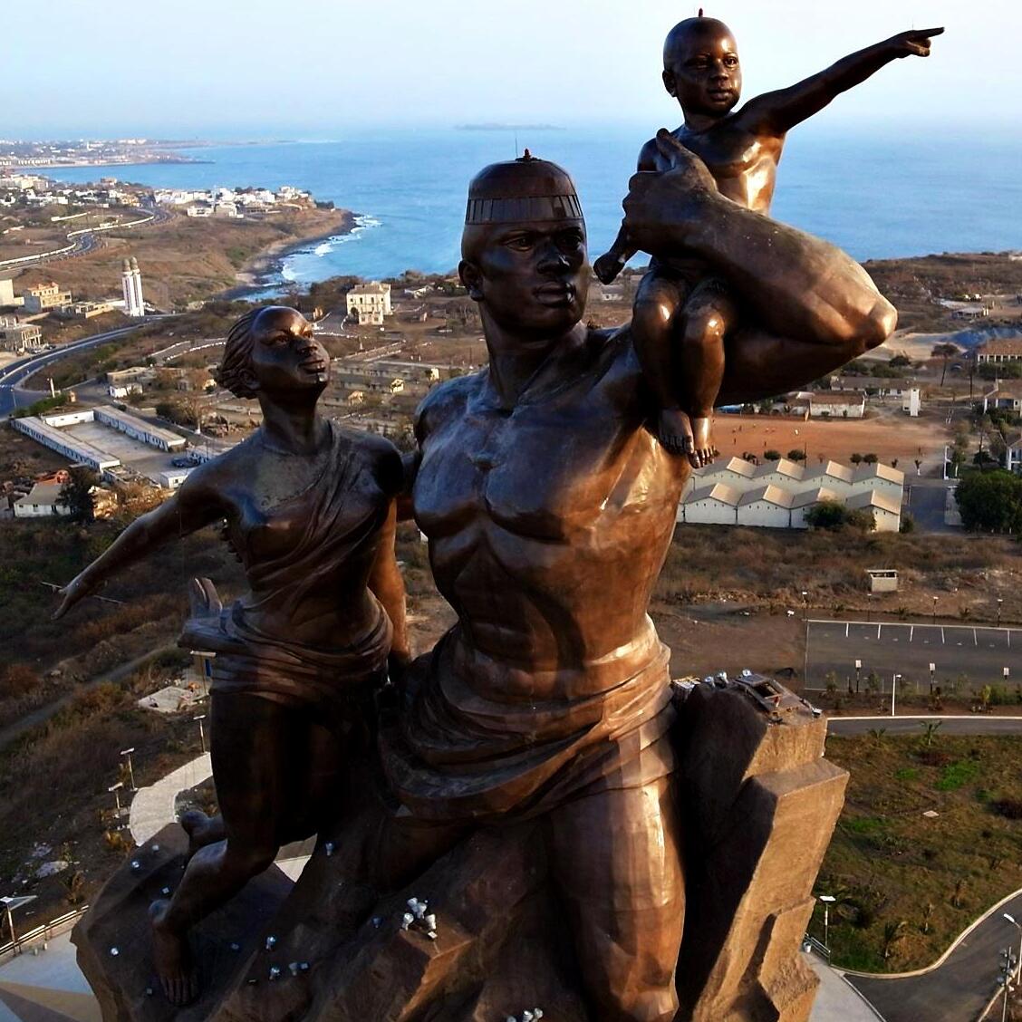 Monumento al Renacimiento Africano en Senegal — Dakar