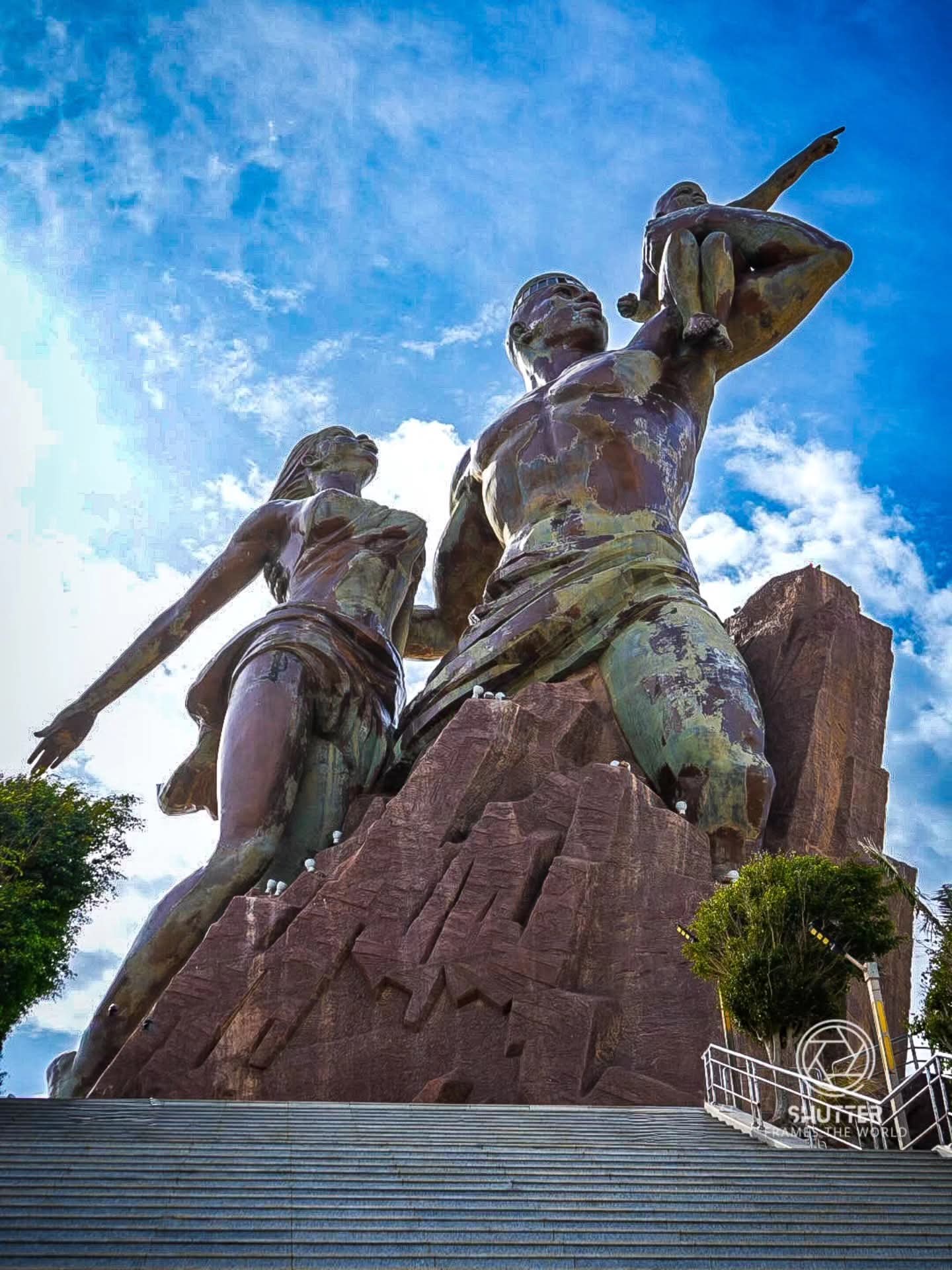 Monumento al Renacimiento Africano en Senegal - Dakar | Secret World Trip Planner