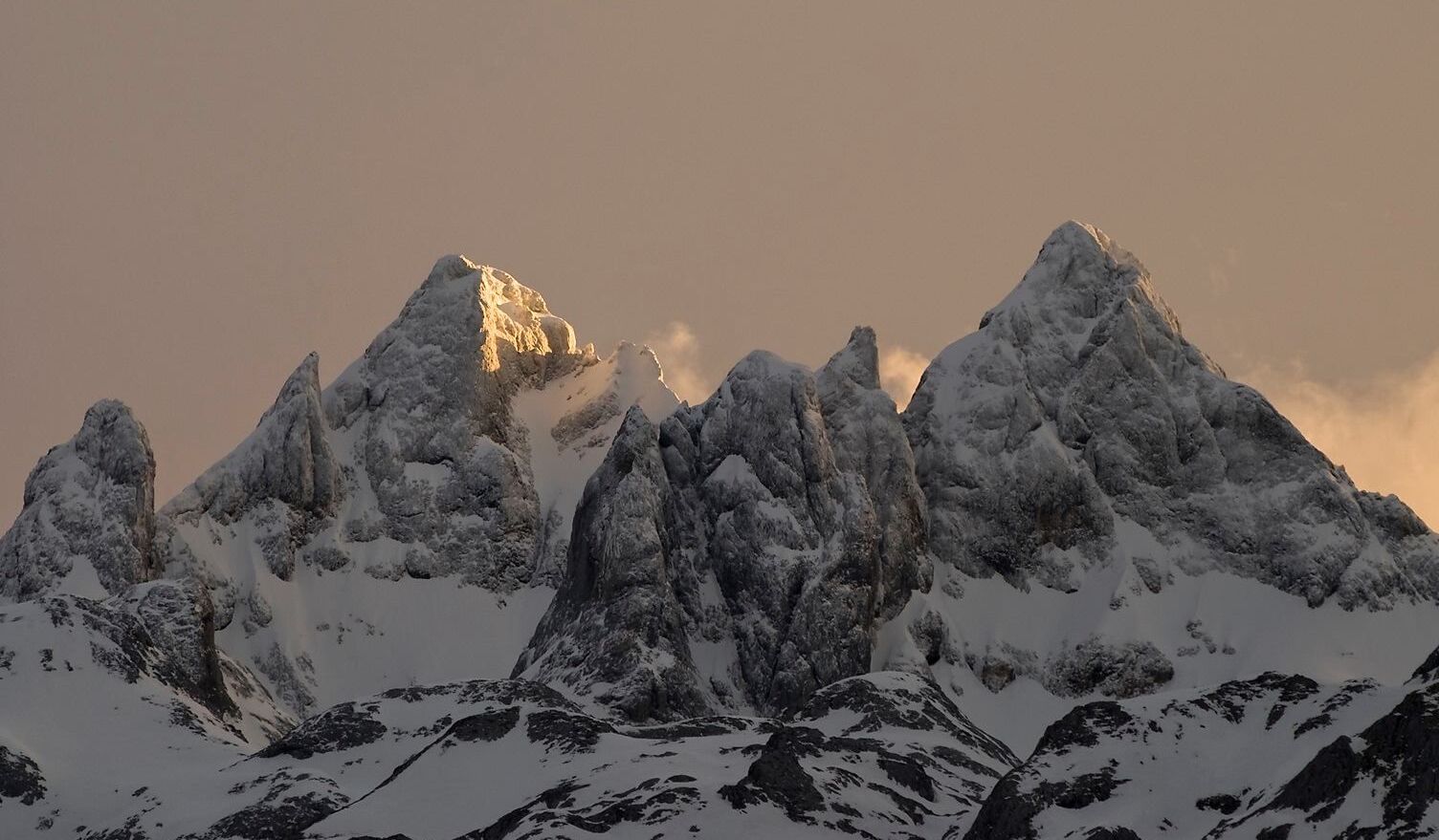 I Picchi d'Europa - 33554 | Secret World Trip Planner