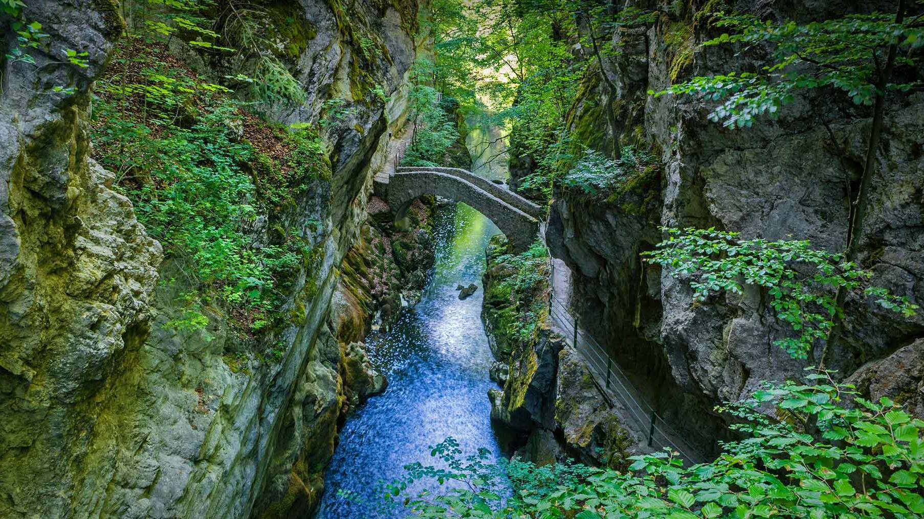 The Areuse gorges, a fairytale place — Brot-Dessous