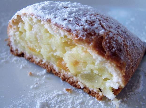 La sfogliatella frolla napoletana  - Napoli | Secret World Trip Planner