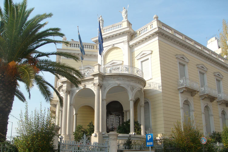 Mouseío Kykladikís Téchnis (Museo de Arte Cíclico) - Athina | Secret World Trip Planner