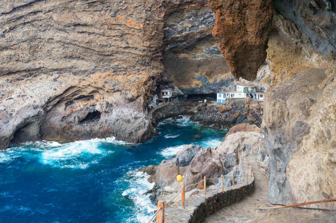 Ilha de Palma / caverna pirata Poris de Candalaria — Tijarafe