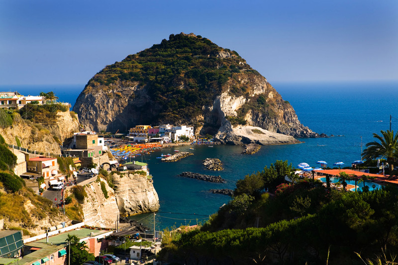 絵になる村サンタンジェロ・デル・イスキア - Isola d'Ischia | Secret World Trip Planner