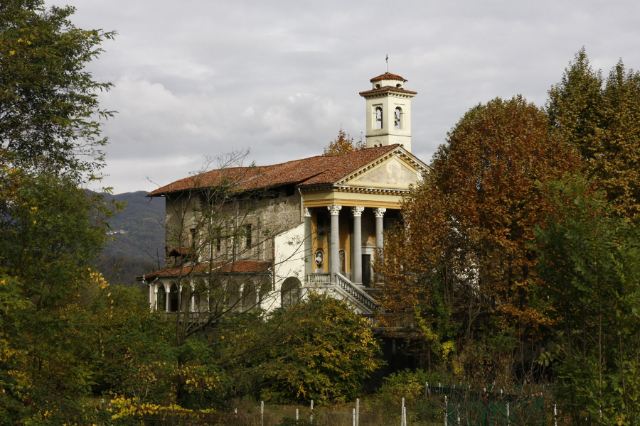 Heiligdom van Sint Euseus - Serravalle Sesia | Secret World Trip Planner