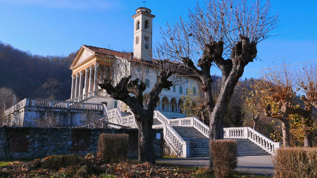 Heiligdom van Sint Euseus - Serravalle Sesia | Secret World Trip Planner