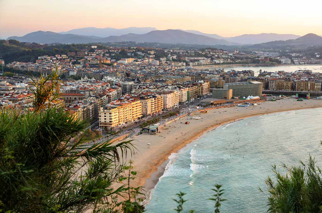 Gros - Donostia | Secret World Trip Planner