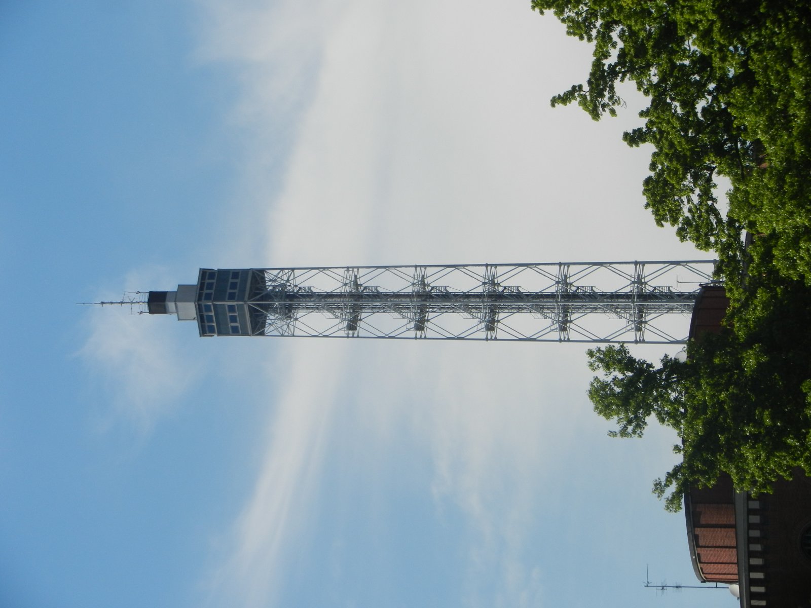 Torre Branca i widok na Mediolan - Milano | Secret World Trip Planner