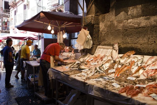 魚屋さん - Catania | Secret World Trip Planner