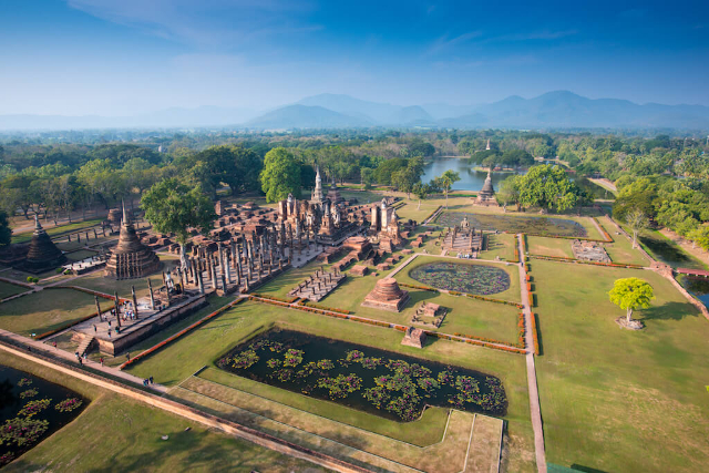 Parque Histórico de Sukhothai - Mueang Kao | Secret World Trip Planner