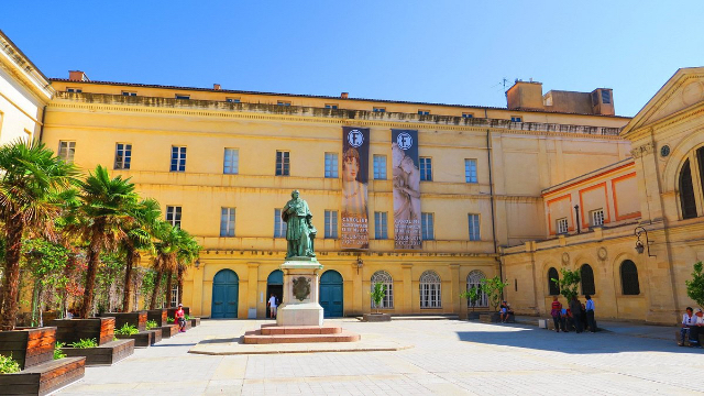 フェッシュ・ミュージアム - Ajaccio | Secret World Trip Planner