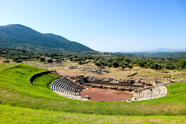 Antica Messini: Viaggio nel tempo nel Peloponneso - Ithomi | Secret World Trip Planner
