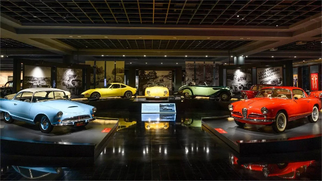 Sanhe Classic Car Museum - Cheng Du Shi | Secret World Trip Planner