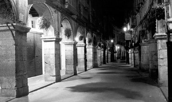 Cava dei Tirreni en zijn arcades - Cava de' Tirreni | Secret World Trip Planner