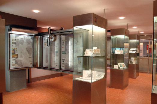 Philatelistisches und Numismatisches Museum - Roma | Secret World Trip Planner