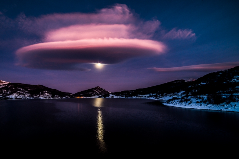 Meer van Campotosto - Lago di Campotosto | Secret World Trip Planner
