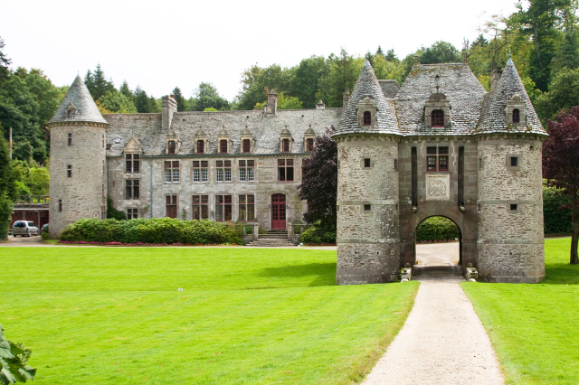 Castillo de Nacqueville - La Hague | Secret World Trip Planner