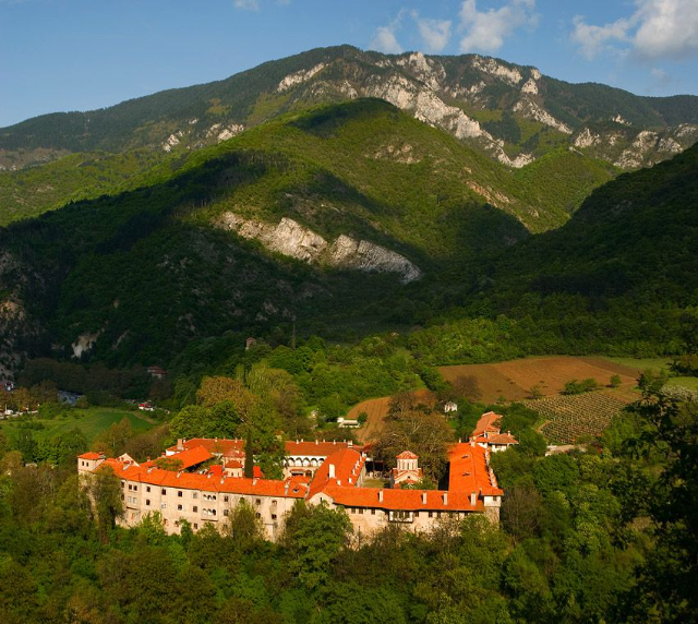 Bachkovo-Kloster - Bachkovski manastir | Secret World Trip Planner