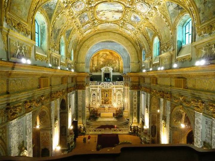 Церковь Санта-Мария Доннарегина Нуова - Napoli | Secret World Trip Planner