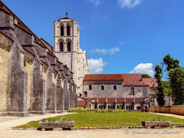 Basílica de Santa Maria Madalena - Vézelay | Secret World Trip Planner