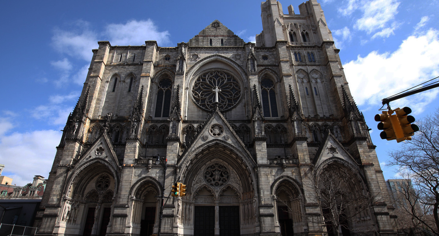 Katedra św. Jana Bożego - New York | Secret World Trip Planner