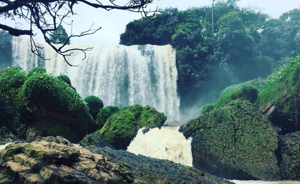 Le Cascate dell’Elefante ( Lieng Rowoa Waterfall ) — Lâm Hà District