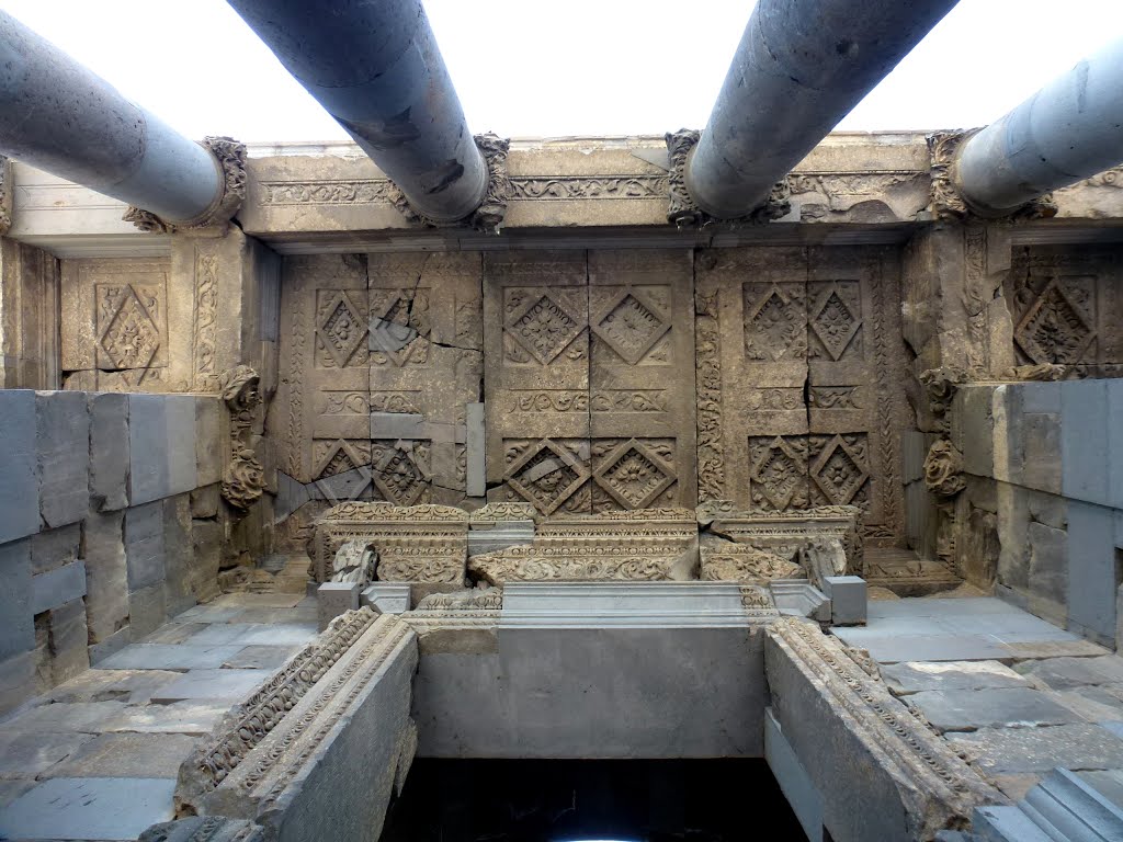 가르니 사원 - Garni | Secret World Trip Planner