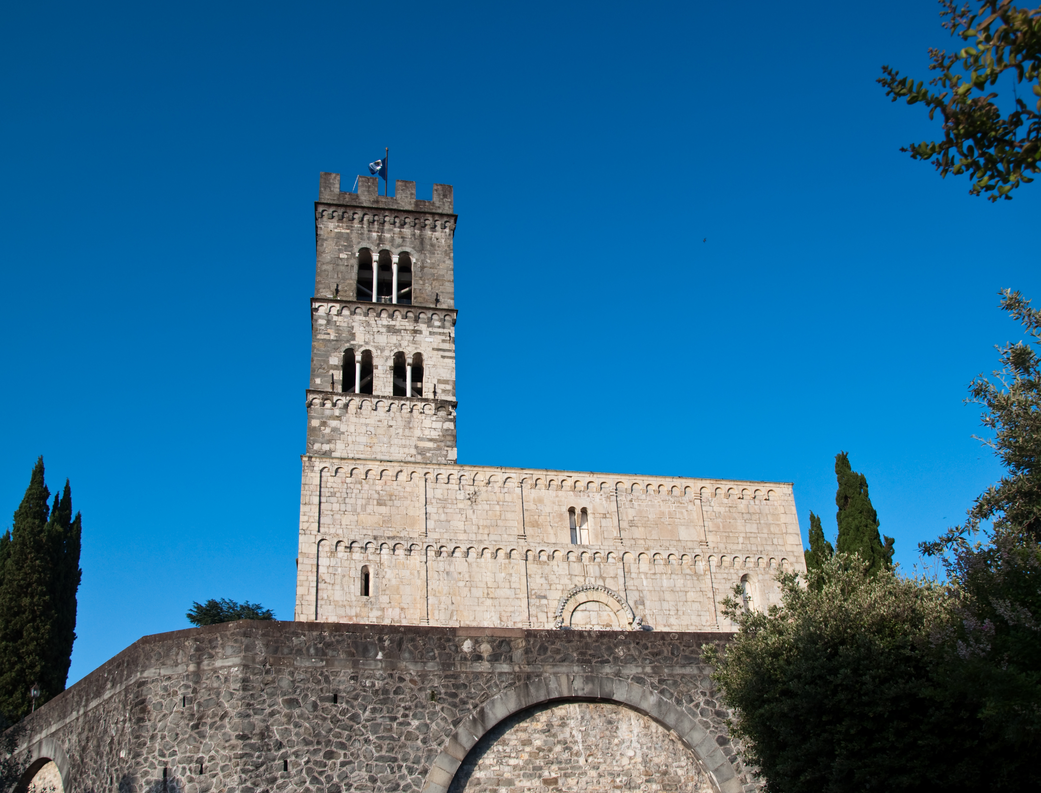 巴尔加大教堂 - Barga | Secret World Trip Planner