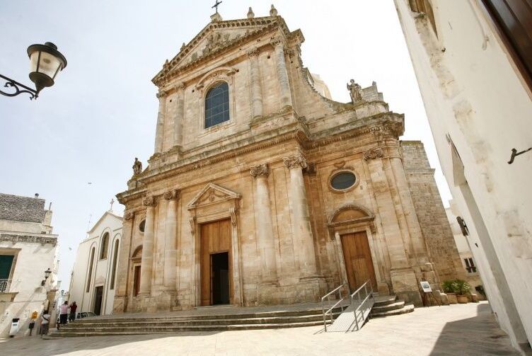 Locorotondo: the Church of San Giorgio - Locorotondo | Secret World Trip Planner