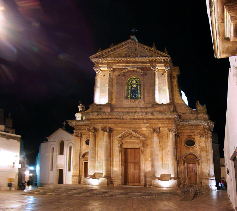 Locorotondo: the Church of San Giorgio - Locorotondo | Secret World Trip Planner