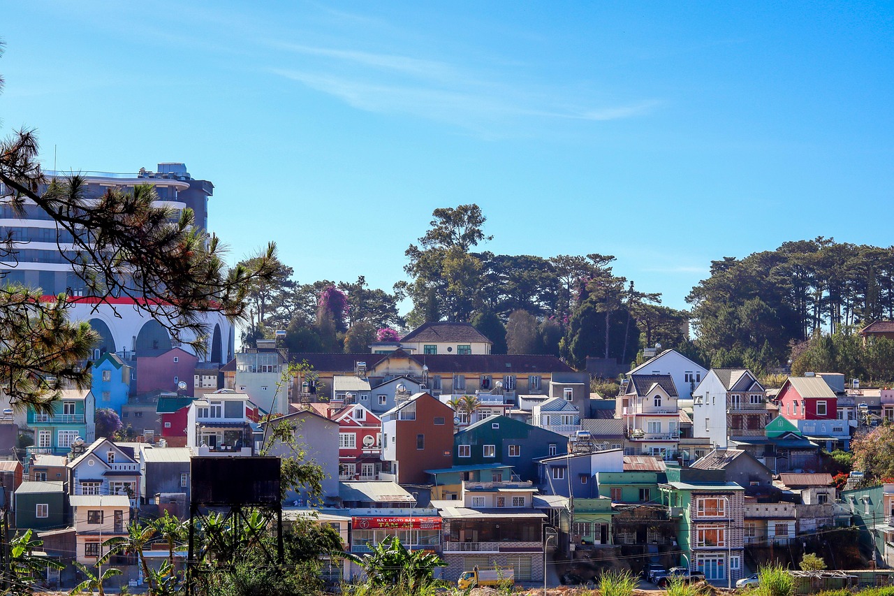 De Lat, Petit Paris - Da Lat | Secret World Trip Planner