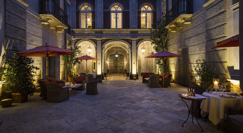 Palazzo Margherita en Francis Ford Coppola - Bernalda | Secret World Trip Planner