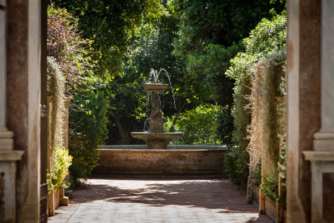 Palazzo Margherita en Francis Ford Coppola - Bernalda | Secret World Trip Planner
