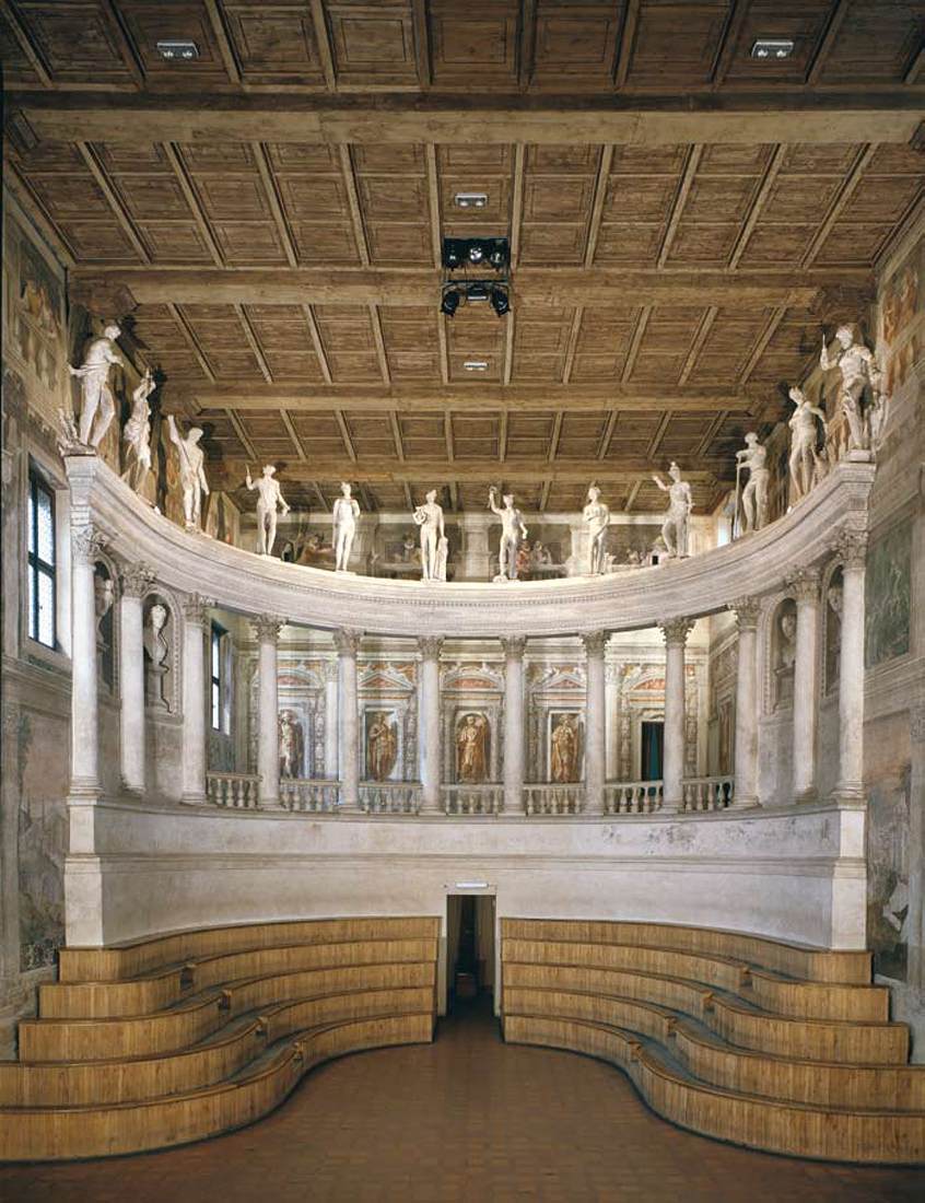 Olympisch of Antiek Theater - Sabbioneta | Secret World Trip Planner