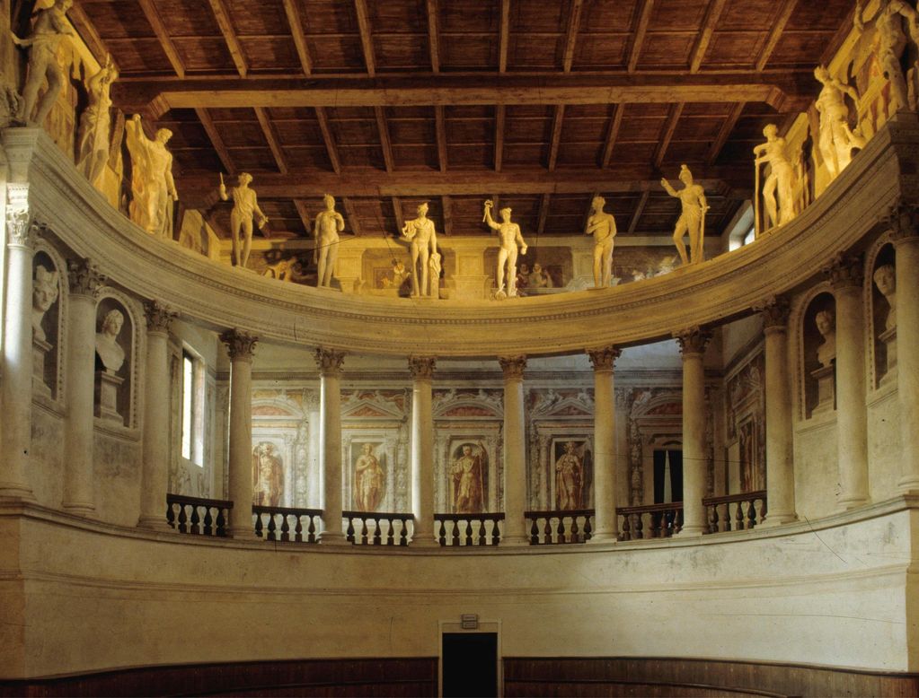 Olympisch of Antiek Theater - Sabbioneta | Secret World Trip Planner