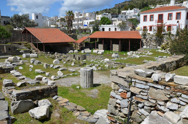 Mausoleum von Halikarnassos, - Turgut Reis Cd. No:93 | Secret World Trip Planner