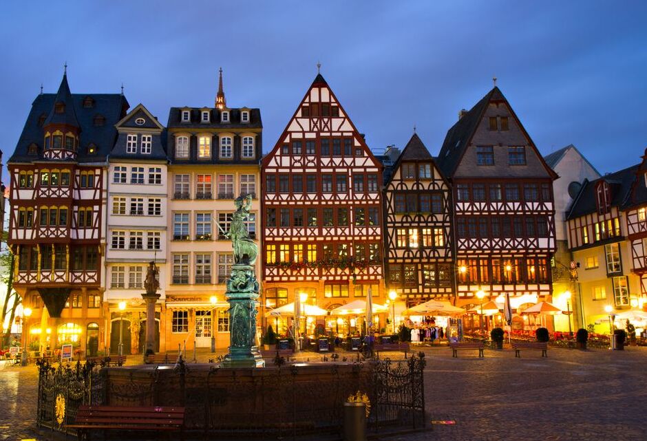 Alemanha | Römerberg - Frankfurt am Main | Secret World Trip Planner