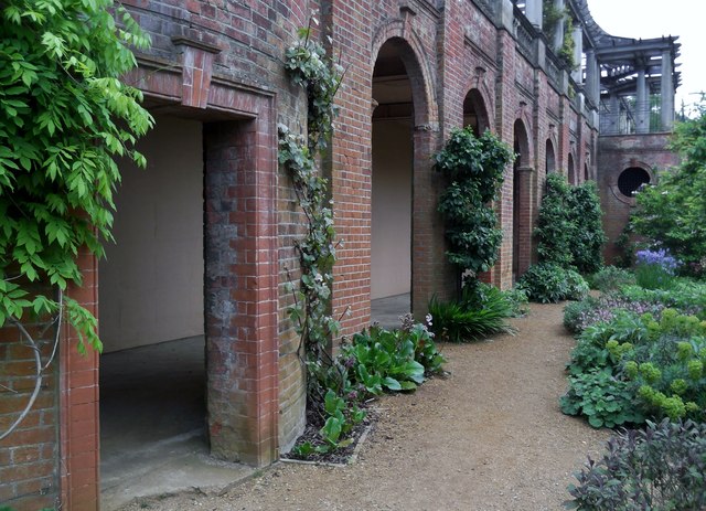 West Hampstead Head:La Pergola, un angolo nascosto - Hampstead | Secret World Trip Planner