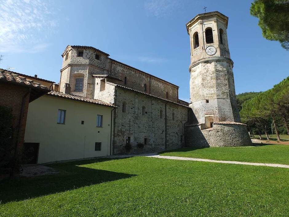 A Abadia de San Salvatore De Montecorona - Umbertide | Secret World Trip Planner