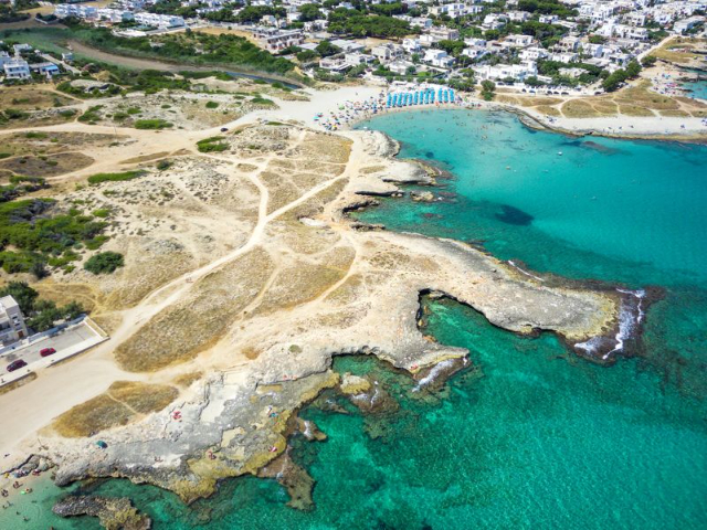 Het strand van Costa Merlata - Costa Merlata | Secret World Trip Planner