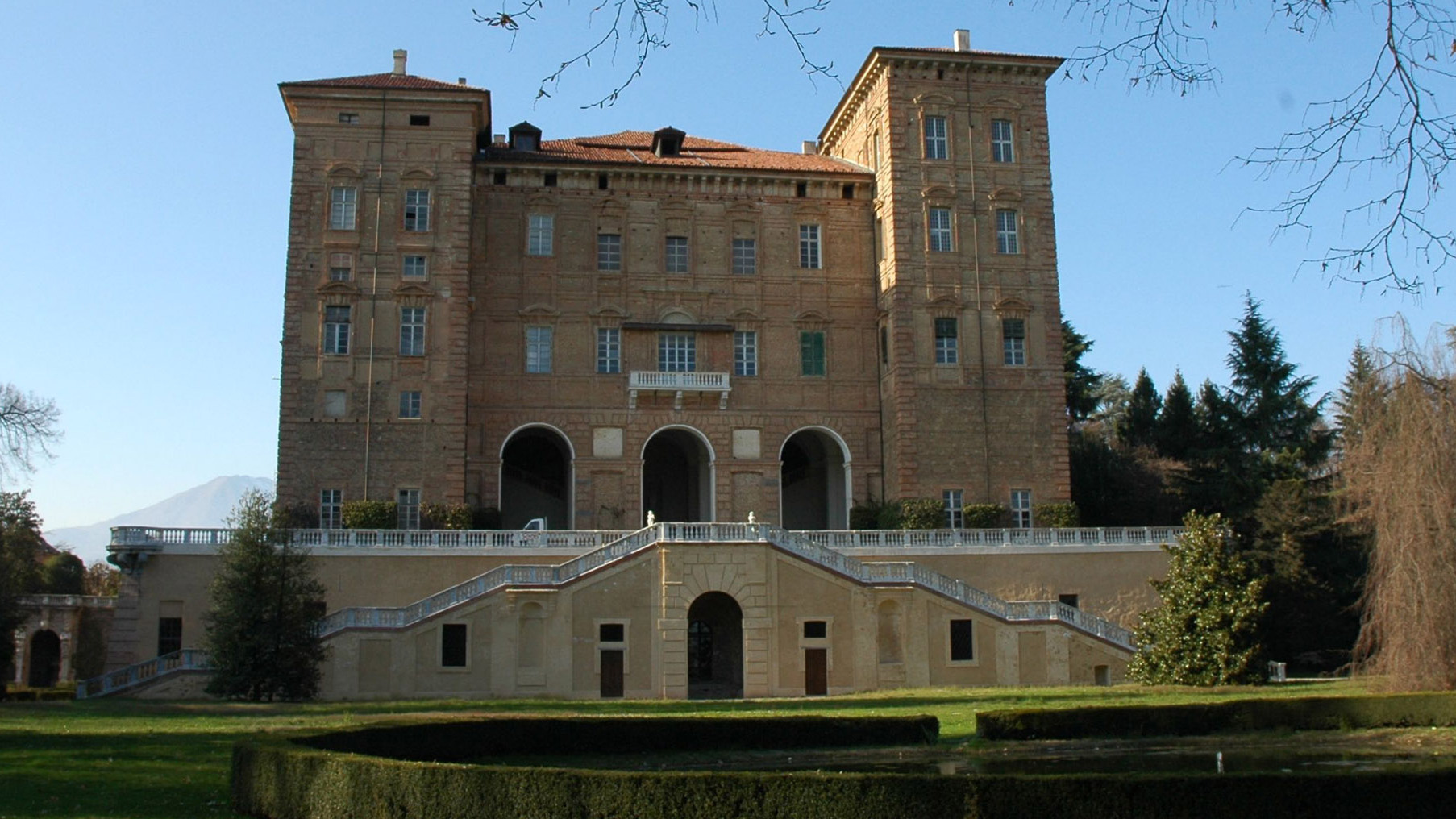 O Castelo Ducal de Agliè — Agliè