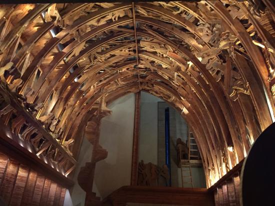 Iglesia de San Lorenzo - Porto Rotondo | Secret World Trip Planner