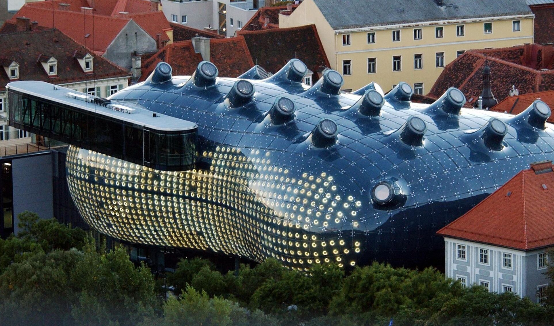 Kunsthaus Graz, a bubble dedicated to art - Graz | Secret World Trip Planner