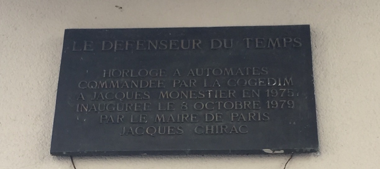 O defensor do tempo de Jacques Monestier em Paris - Paris | Secret World Trip Planner