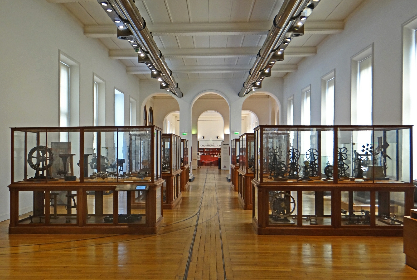 Museu de Artes e ofícios - Paris | Secret World Trip Planner
