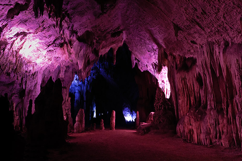 Grotten van Pertosa - Pertosa | Secret World Trip Planner