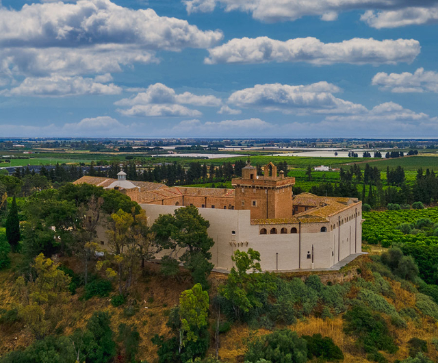 Kasteel San Basilio - Contrada S. Basilio | Secret World Trip Planner