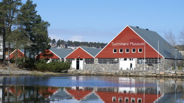 スンメア博物館 — Museumsvegen 12
