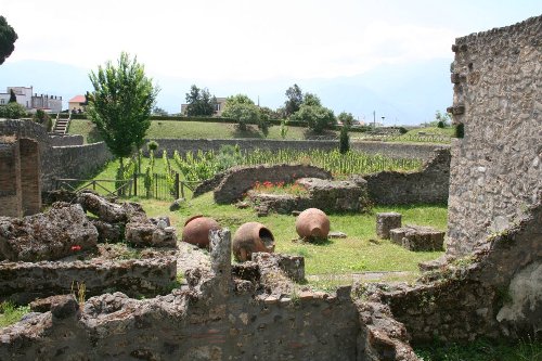 Piwnice Mastroberardino - Atripalda | Secret World Trip Planner